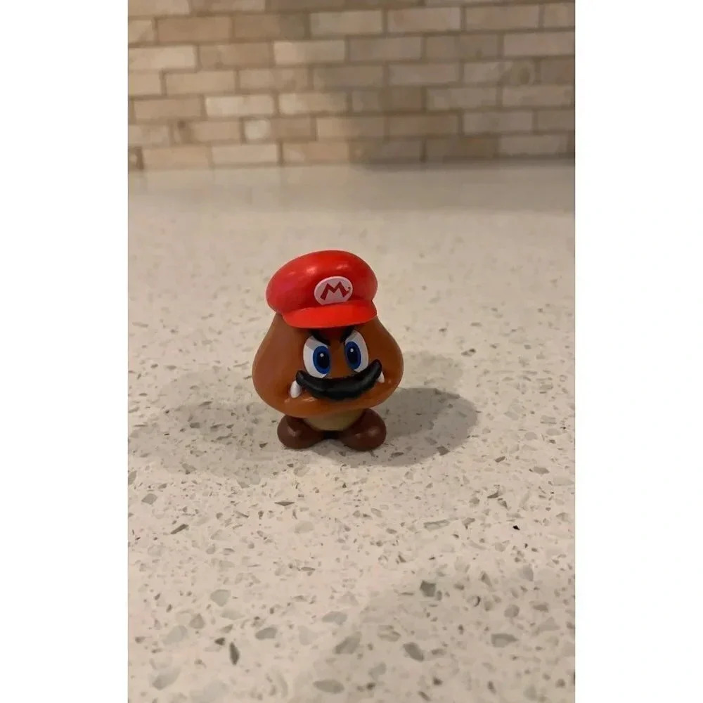 World of Nintendo Super Mario‎ Captured Goomba Mini Figure sd